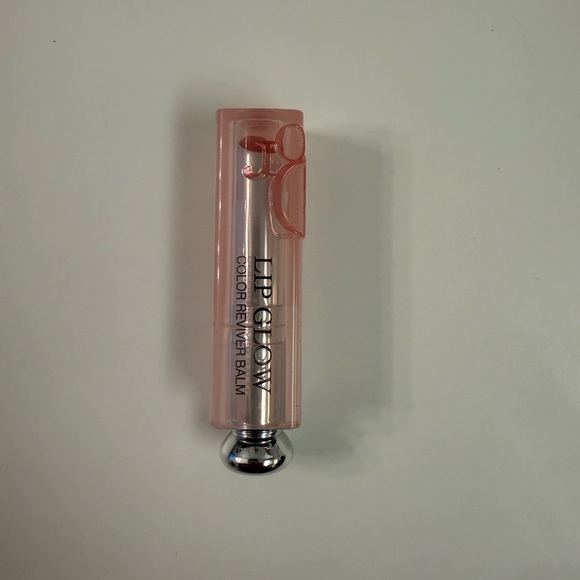 NWOT Addict Lip Glow Balm Cherri Color - Picture 2 of 4